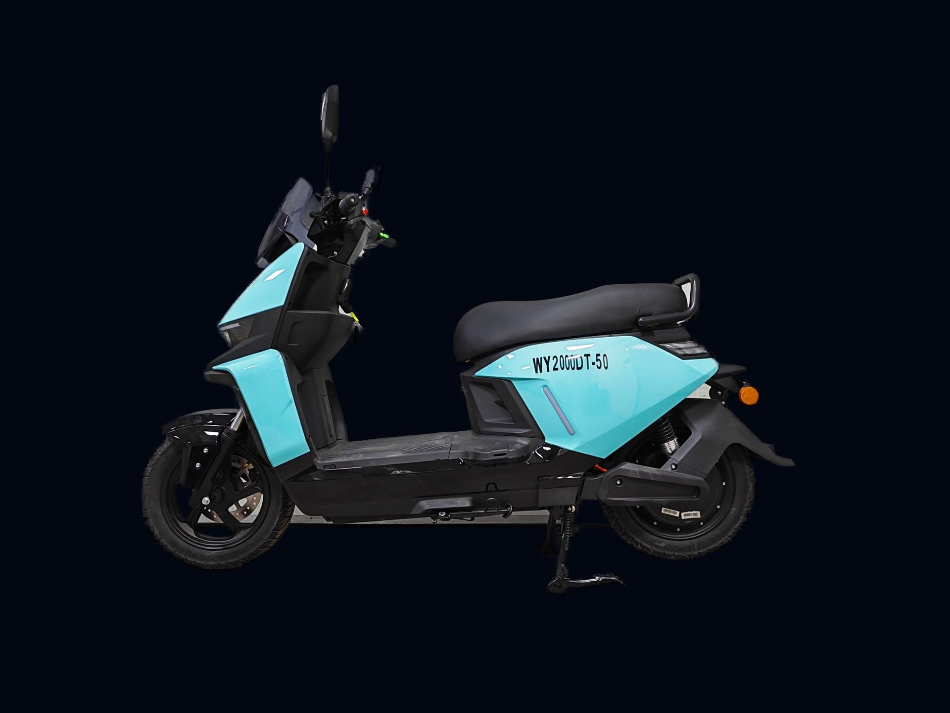 ID7 Electric Scooter — Side Profile View